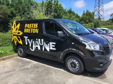 TyJaune s’invite aux apéros cet été.
Le pastis breton est enfin là !

#tyjaune #brest #publiobrest #breizh #apéro