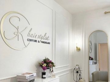 Votre salon @skhairstyliist a ouvert ses portes à Quimper. Il n’attend que vous.
#saloncoiffure #quimper #bzh #publiobresf