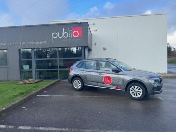 🔴⚫️ Nouvelle réalisation pour Tro Bro Léon ! ⚫️🔴

Marquage d’une Skoda, motifs celtes en découpe avec l’impression du logo en impression, un look bien breton...